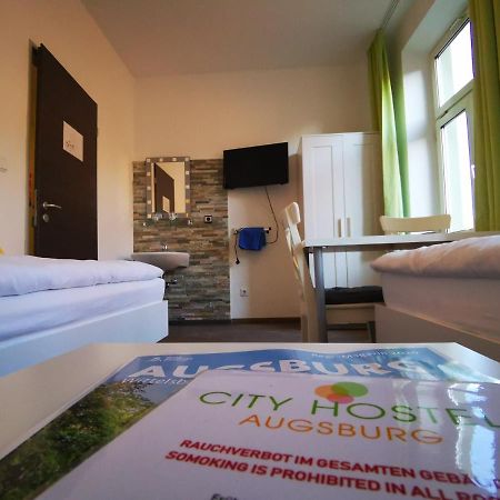 City Hostel Аугсбург Экстерьер фото