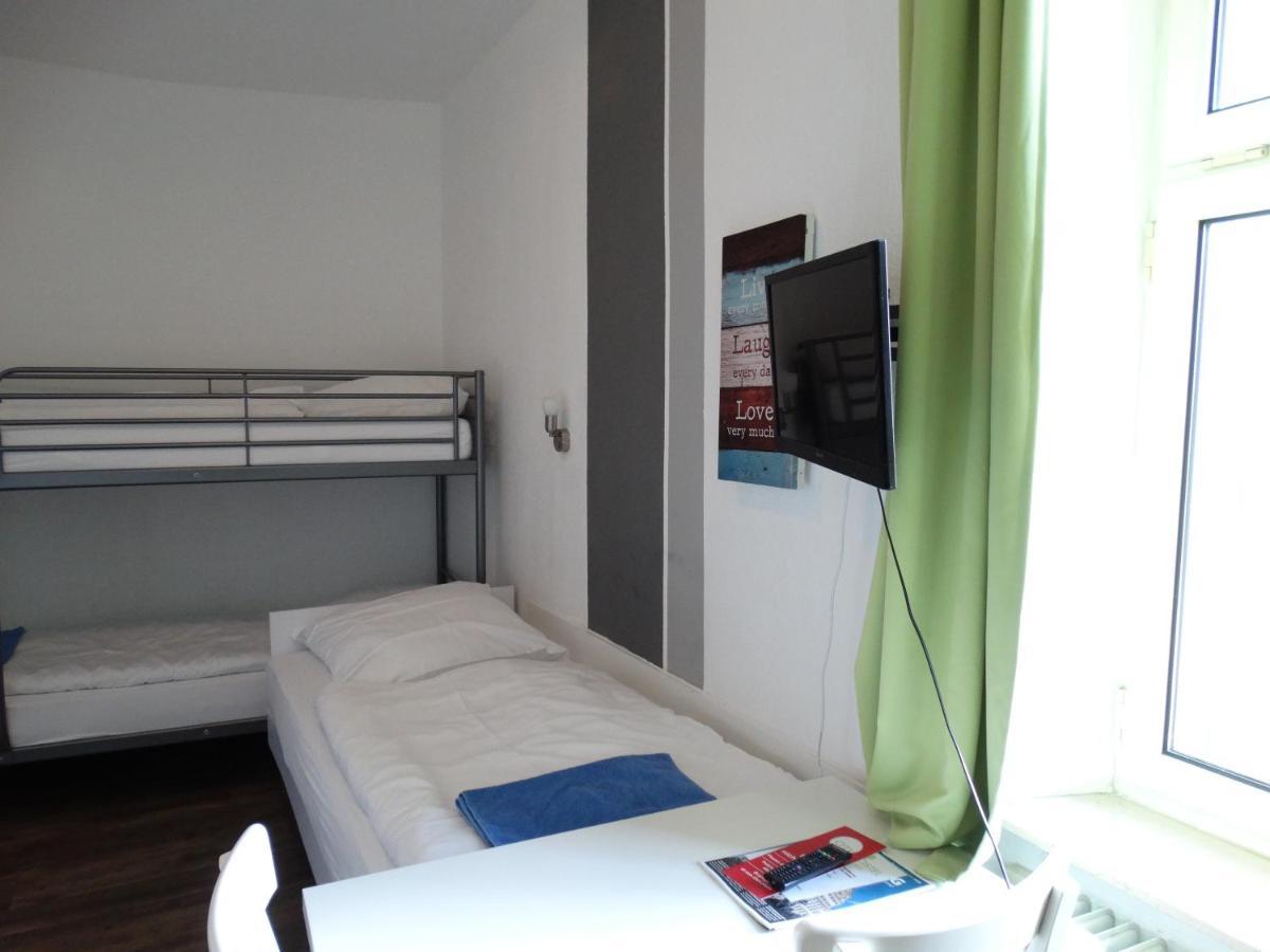 City Hostel Аугсбург Экстерьер фото